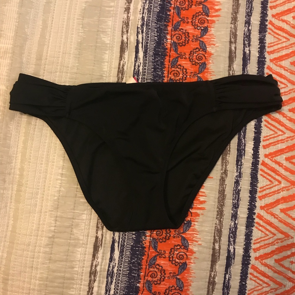 Victoria’s Secret Black Bottoms